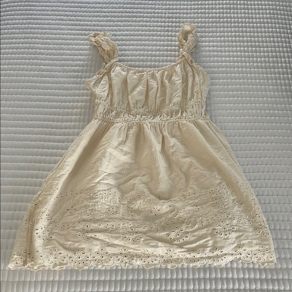 Old Navy Dresses & Skirts - Cream Eyelet Sundress